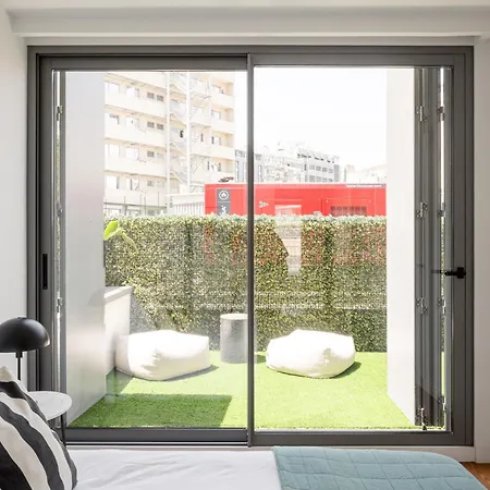 Apartment The Urban Oasis Elegant 2 Bedroom Duplex In