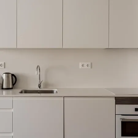 The Urban Oasis Elegant 2 Bedroom Duplex In * Lisbon