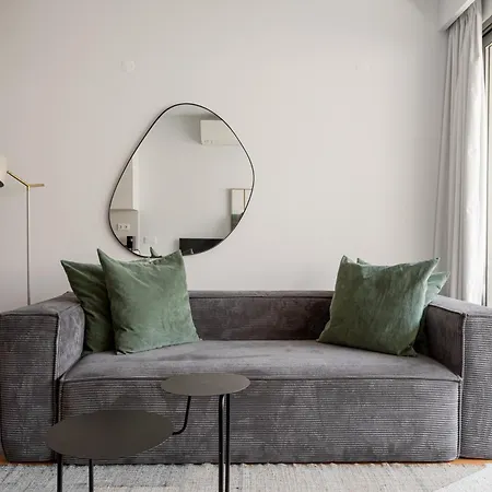The Urban Oasis Elegant 2 Bedroom Duplex In Apartment Lisbon