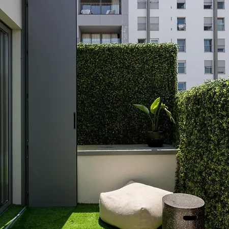 The Urban Oasis Elegant 2 Bedroom Duplex In * Lisbon