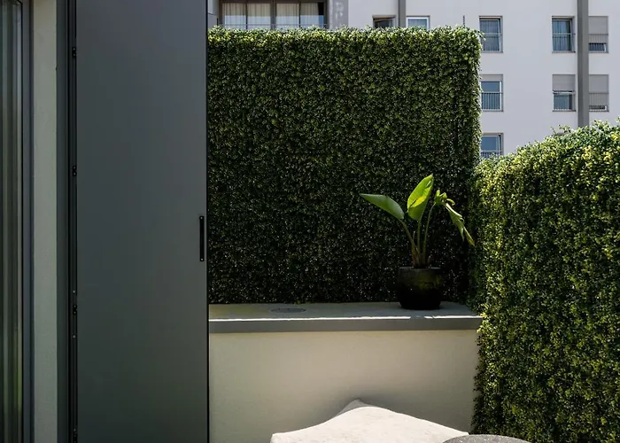 The Urban Oasis Elegant 2 Bedroom Duplex In * Lisboa