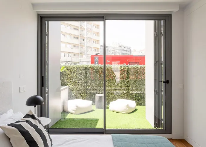 شقة The Urban Oasis Elegant 2 Bedroom Duplex In