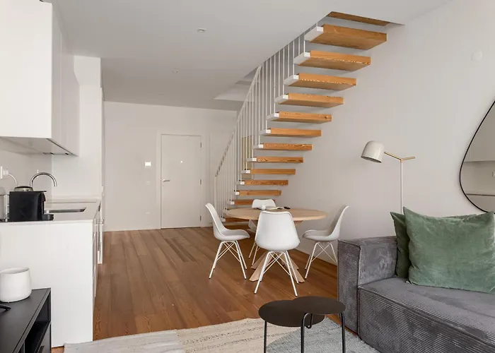 شقة The Urban Oasis Elegant 2 Bedroom Duplex In *