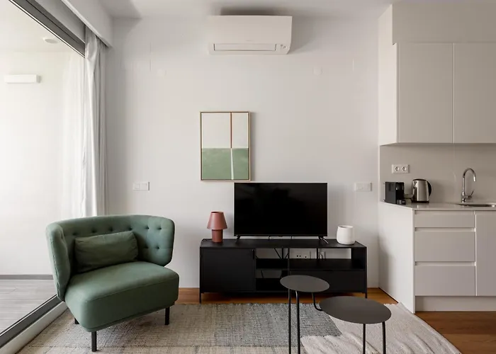 شقة The Urban Oasis Elegant 2 Bedroom Duplex In *