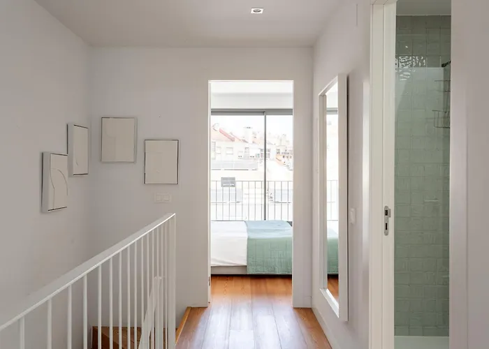 The Urban Oasis Elegant 2 Bedroom Duplex In شقة Lisboa